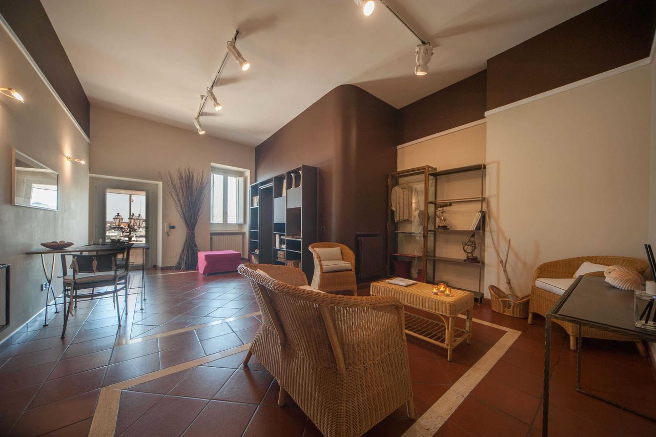 Les Naturels Maison Διαμέρισμα Trani Εξωτερικό φωτογραφία