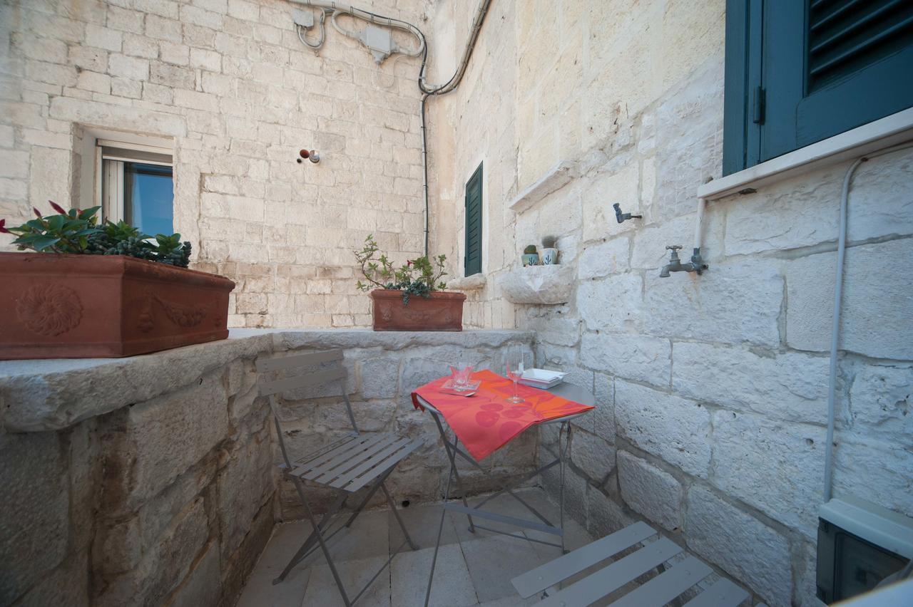 Les Naturels Maison Διαμέρισμα Trani Εξωτερικό φωτογραφία
