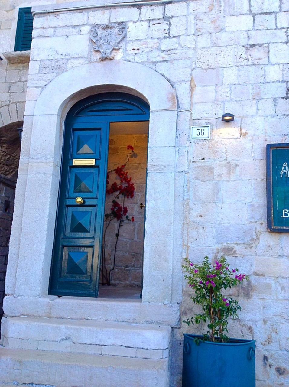Les Naturels Maison Διαμέρισμα Trani Εξωτερικό φωτογραφία